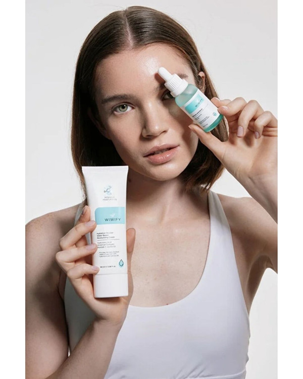 ست هیدروبمب آبرسان و رطوبت رسان قوی ویویفای | WIWIFY Hydra BOMB _ حاوی یک مرطوب کننده 24 ساعته و یک سرم هیالورنیک اسید